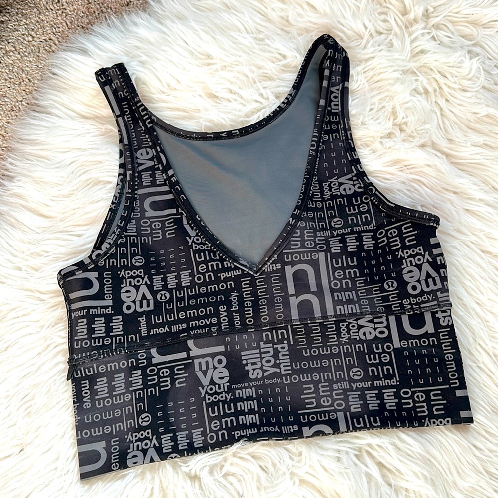 Lululemon Bra - Cropped Tank - size 8